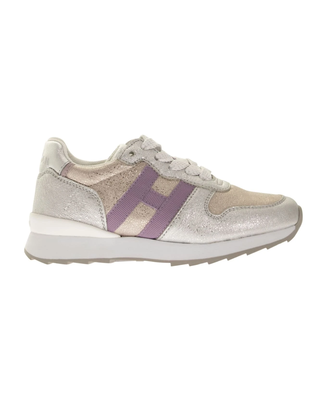 Hogan J484 Metallic Leather Trainers 3 Hogan J484 Metallic Leather Trainers