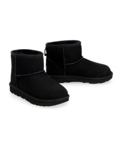 Ugg Classic Mini Ii Boots 8 Ugg Classic Mini Ii Boots -Golden Goose Shop 3a9bb2ddaa567cc5df631038e90b9ee0