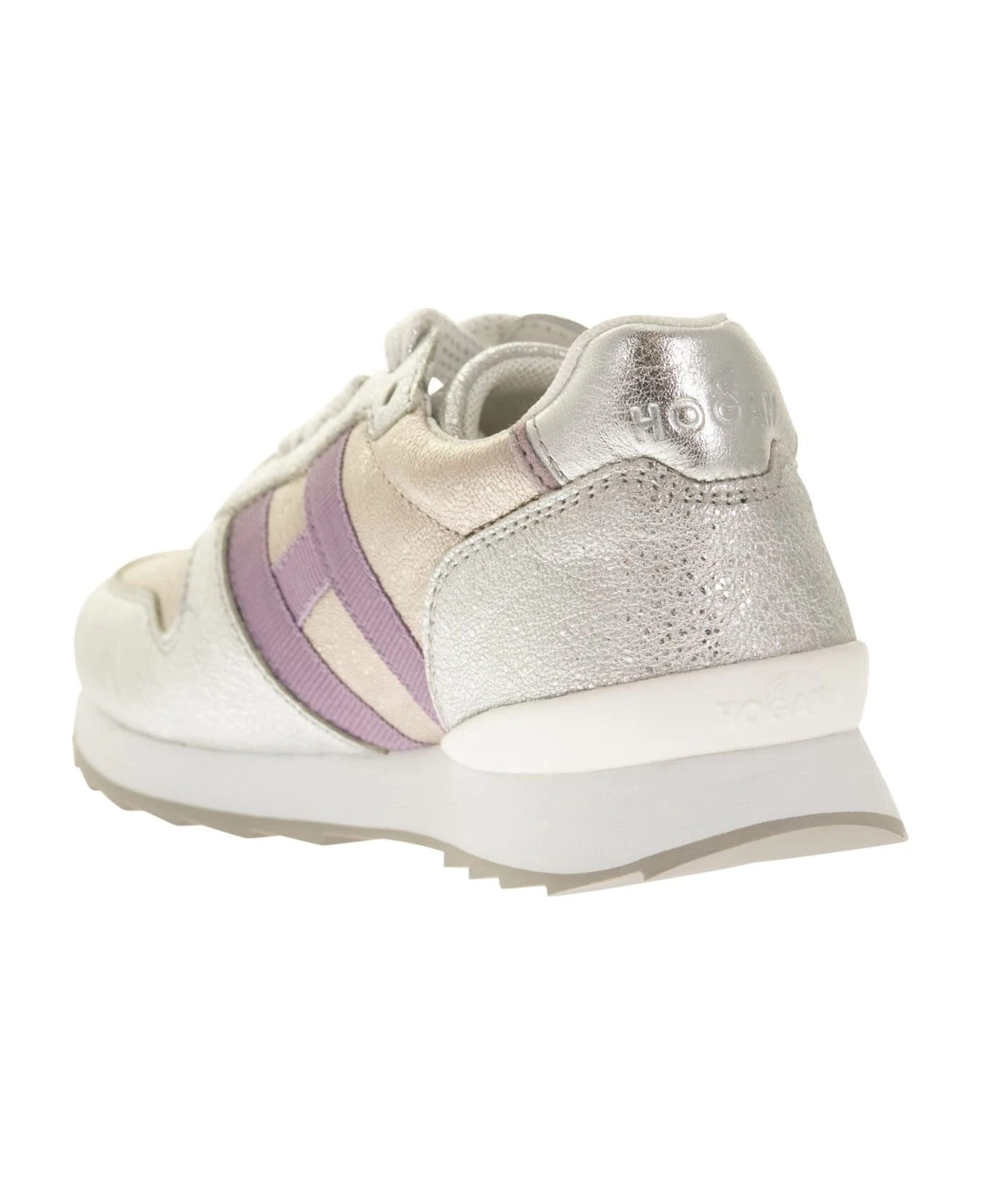 Hogan J484 Metallic Leather Trainers 5 Hogan J484 Metallic Leather Trainers - Image 3