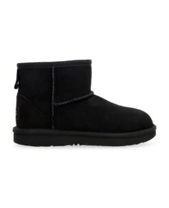 Ugg Classic Mini Ii Boots 7 Ugg Classic Mini Ii Boots -Golden Goose Shop c9c8fff1d773d56a009b2652efe16036